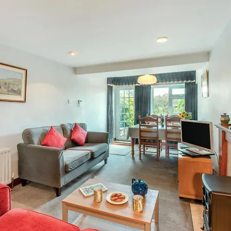 3 Bed In Oc-e30625 * Carperby